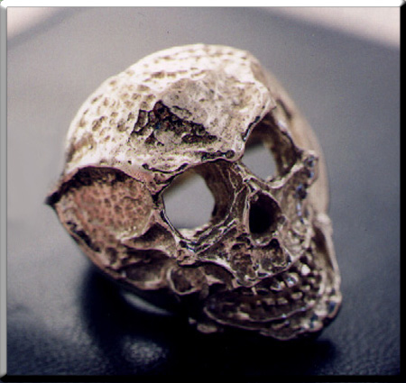 Sterling silver skull ring